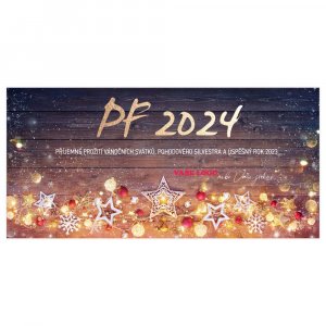 Novoročenka s osvětlenými vánočními ozdobami, dekoračními hvězdami a zlatými mincemi na dřevěném pozadí.